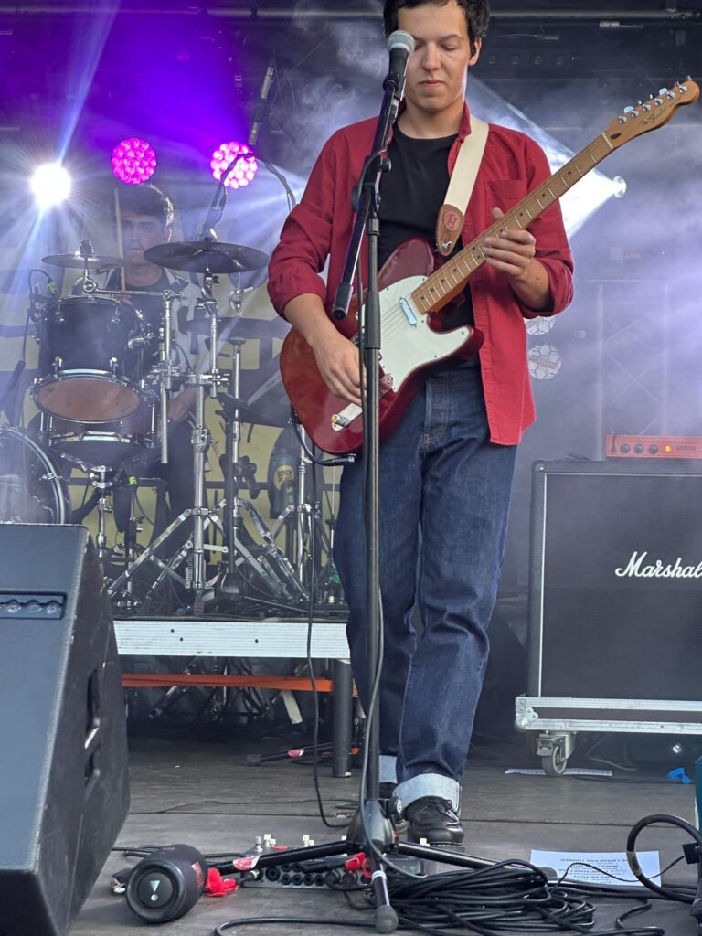 Lemon Punch en concert au Festival Les Nouvelles Étoiles à Oulchy-le-Château (Aisne)